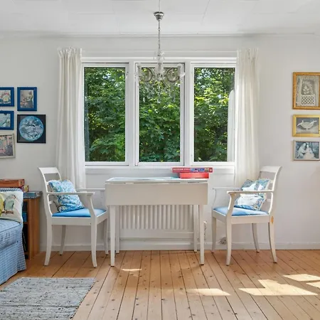 Vakantiehuis Aria - 1km From The Sea By Interhome Melby